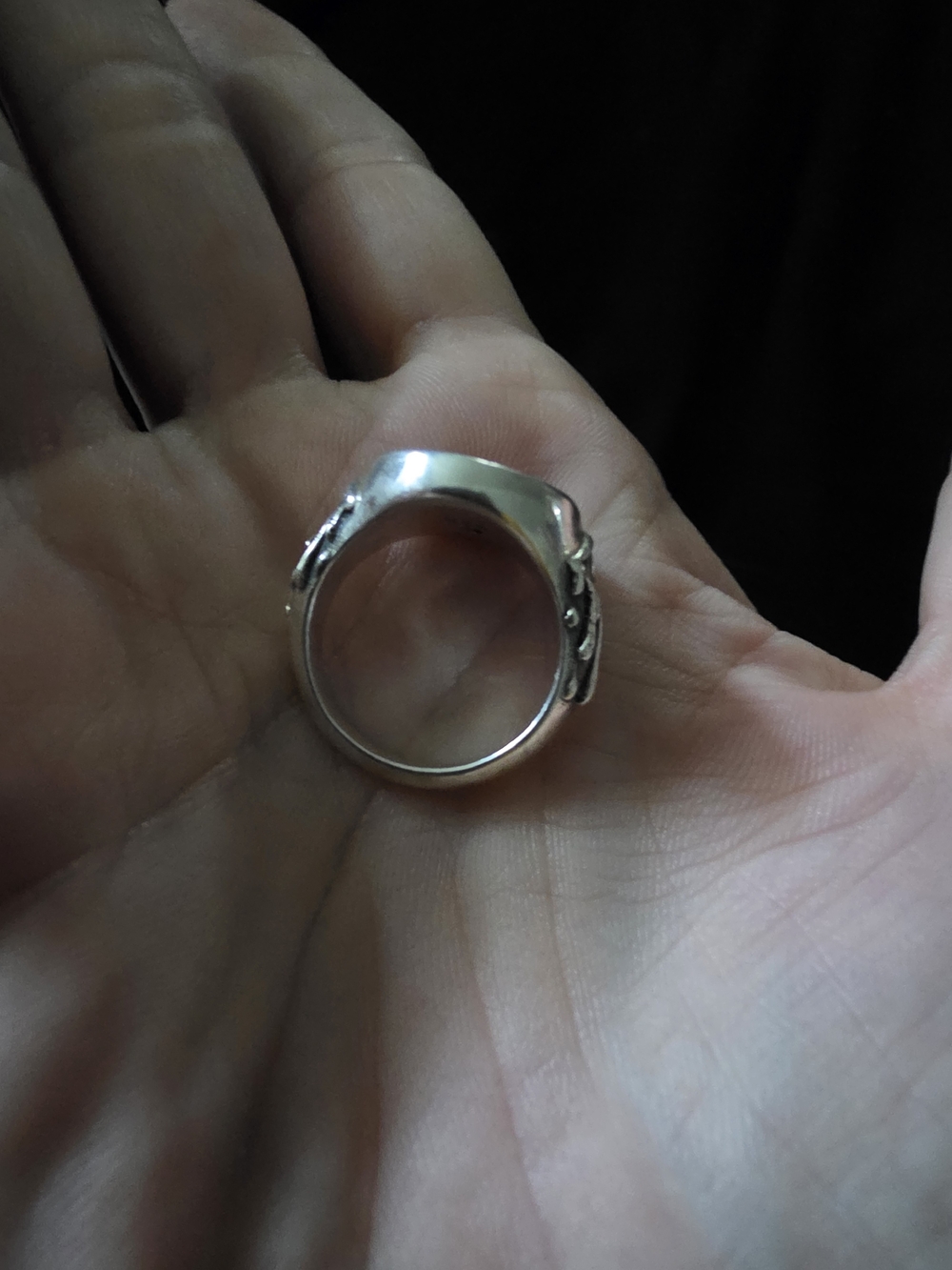 Clocks And Colours Silver Mushroom Motif Statement Ring - Offers Welcome! - Picture 3 of 3